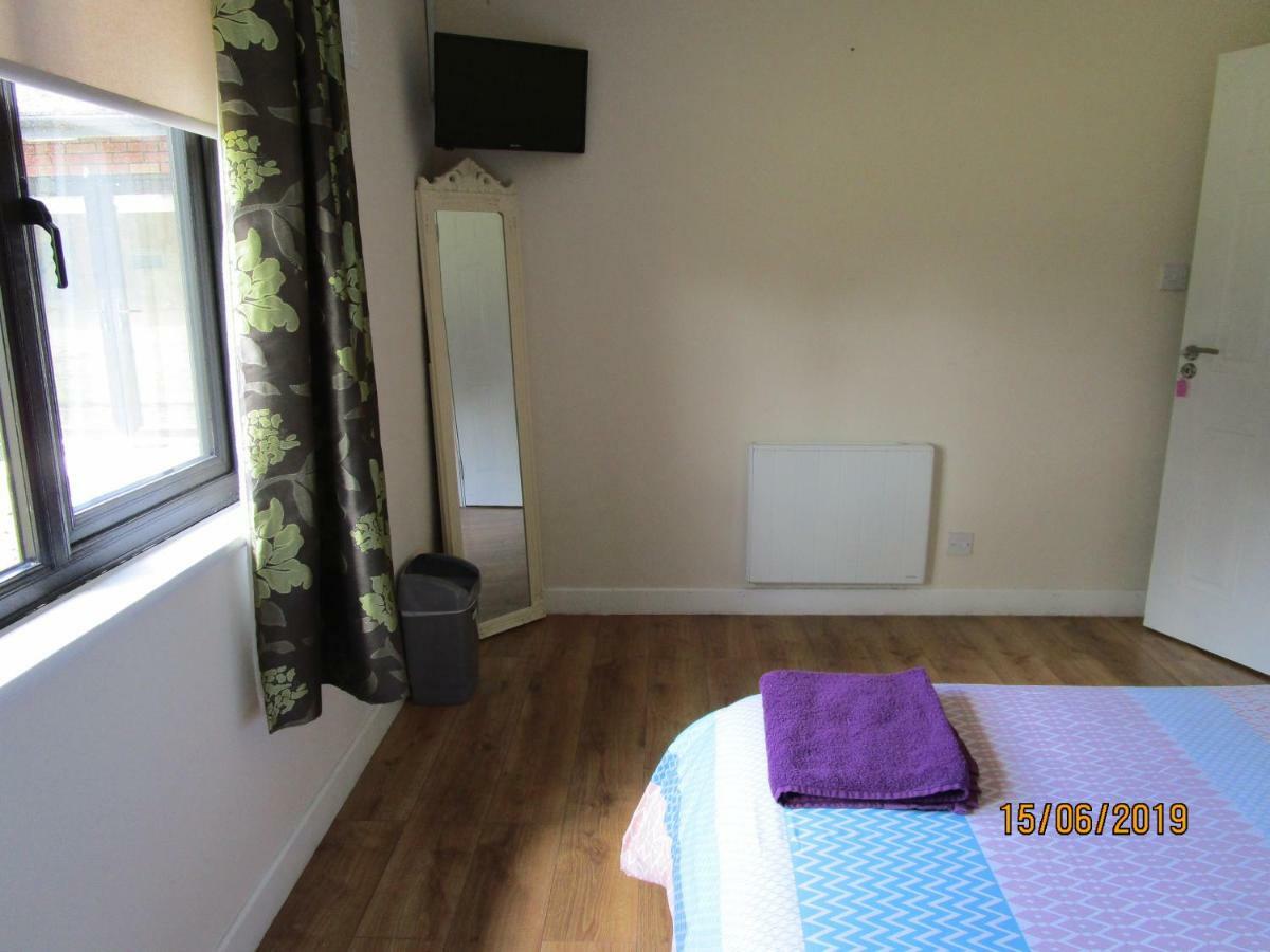 Cornerpark Lodge Newcastle Esterno foto